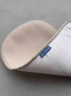 AeroSleep Overige Accessoires|Veiligheid In Bed * Baby Protect Matrasbeschermer Almond 34x75 cm Beige