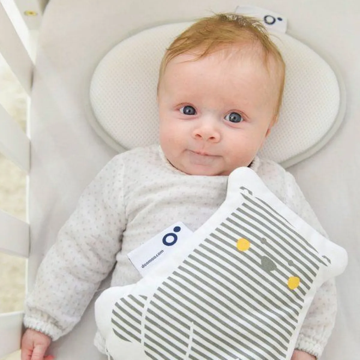 Doomoo Bedtextiel|Bedtextiel * Baby Pillow Ergonomisch Hoofdkussen White