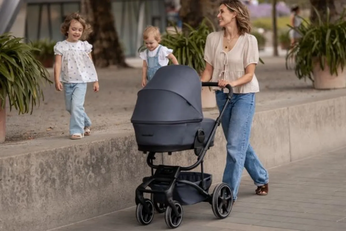 Easywalker Combi Kinderwagens * Kinderwagen Harvey NXT Compleet Deep Blue Blauw