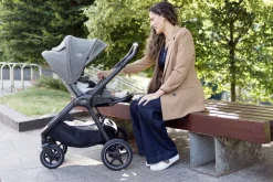 Joie Combi Kinderwagens * Signature Kinderwagen Finiti Ebony