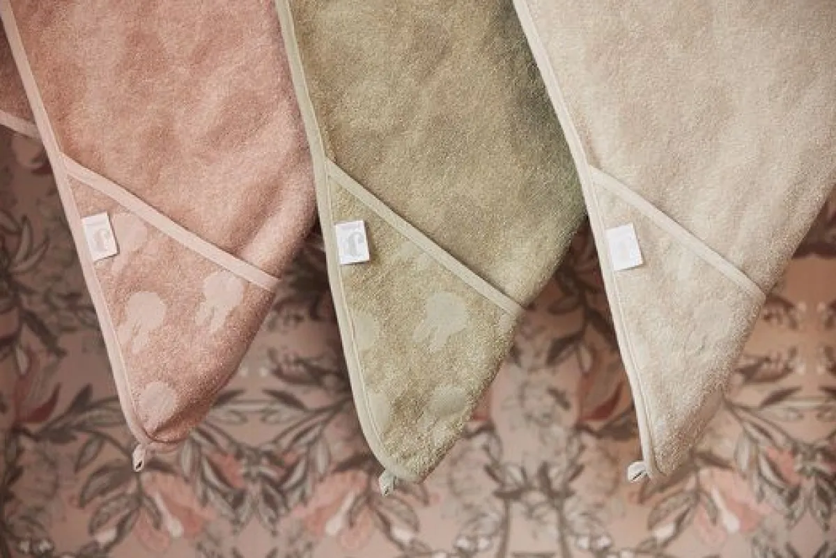 Jollein Badcapes|Bedtextiel * Badcape Nijntje Miffy Jacquard Wild Rose Roze