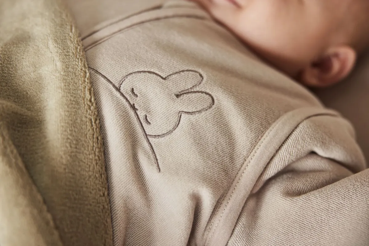 Jollein Slaapzakken|Bedtextiel * Slaapzak met Afritsbare Mouwen Nijntje Miffy & Snuffy Nougat 90 cm
