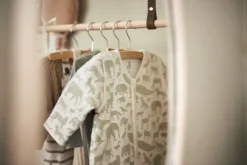 Jollein Slaapzakken|Bedtextiel * Slaapzak met Afritsbare Mouwen Animals Olive Green 90 cm