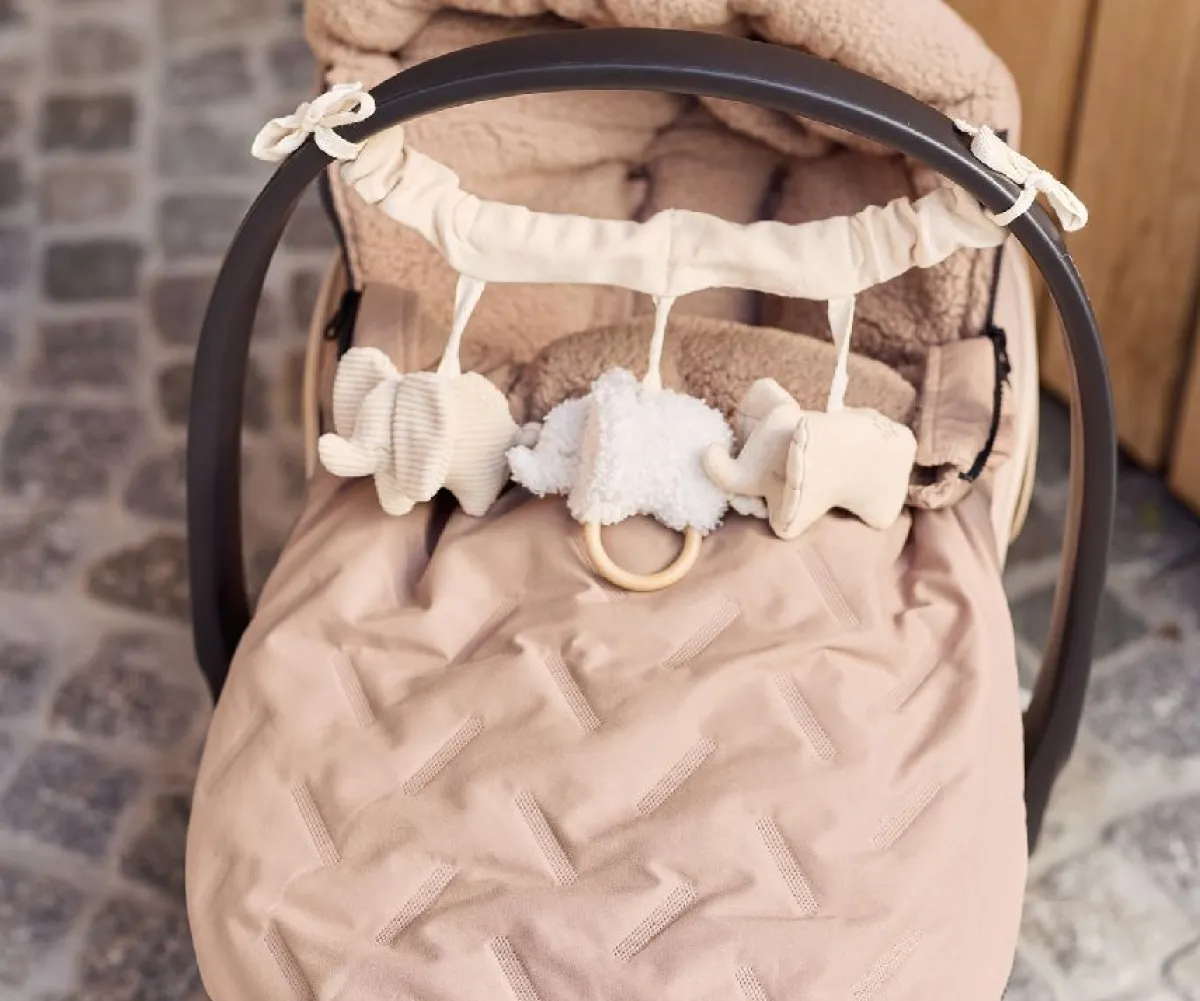 Jollein Baby Autostoel * Voetenzak Autostoel Groep 0+ Embossed Milky Coffee 3/5 punts Bruin
