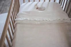 Koeka Bedtextiel * Ledikantdeken Vik Teddy Sand Zand