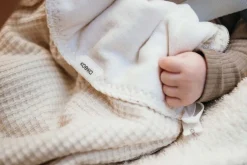 Koeka Baby Autostoel|Bedtextiel * Voetenzak Autostoel 0+ Malaga Cotton Fleece Warm White 3/5 punts Wit
