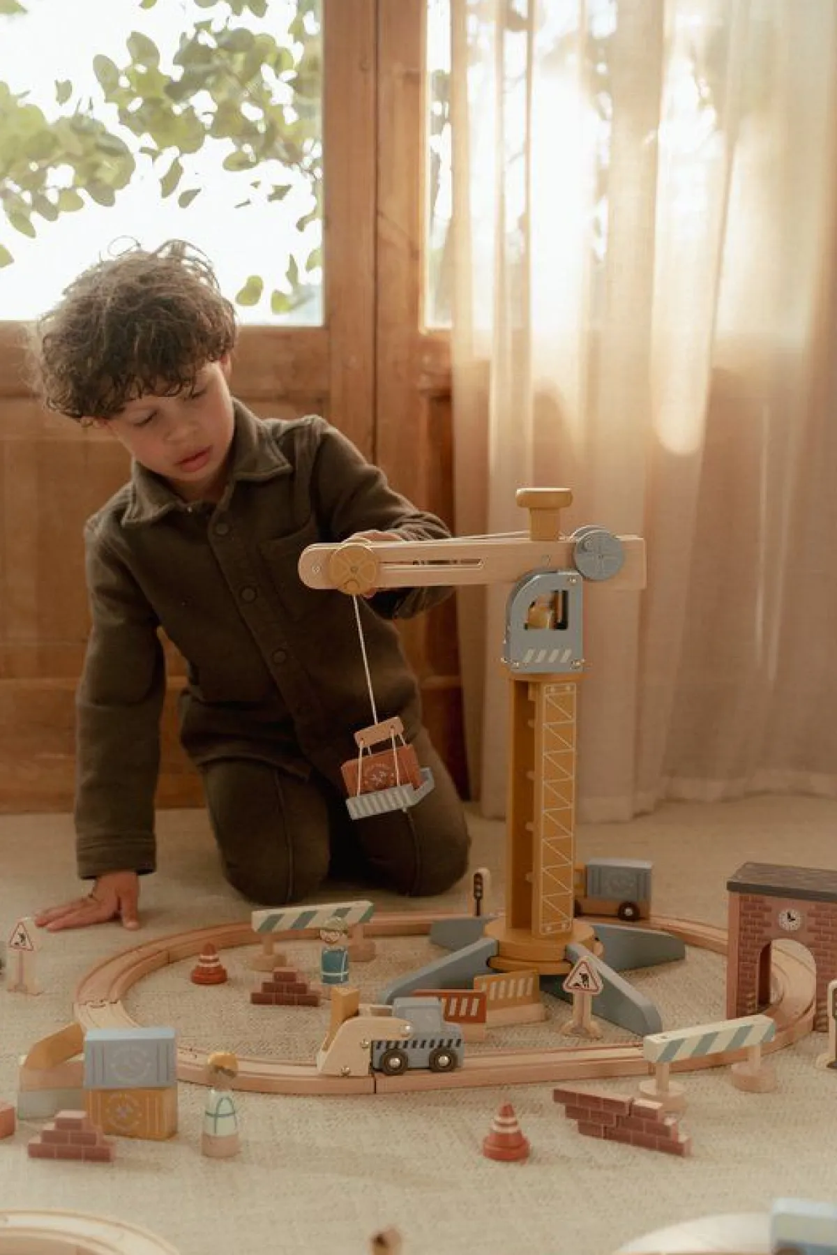 Little Dutch Houten Speelgoed * Hijskraan Set met Treinbaan FSC