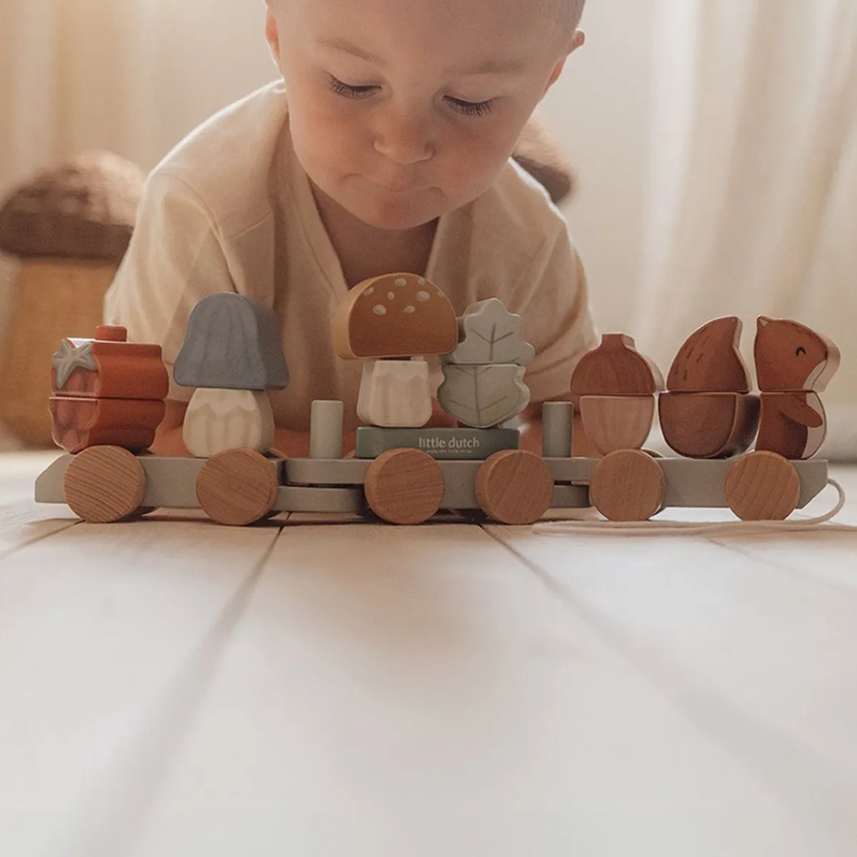 Little Dutch Houten Speelgoed|Overig * Houten Blokkentrein Eekhoorn Forest Friends FSC Multicolor