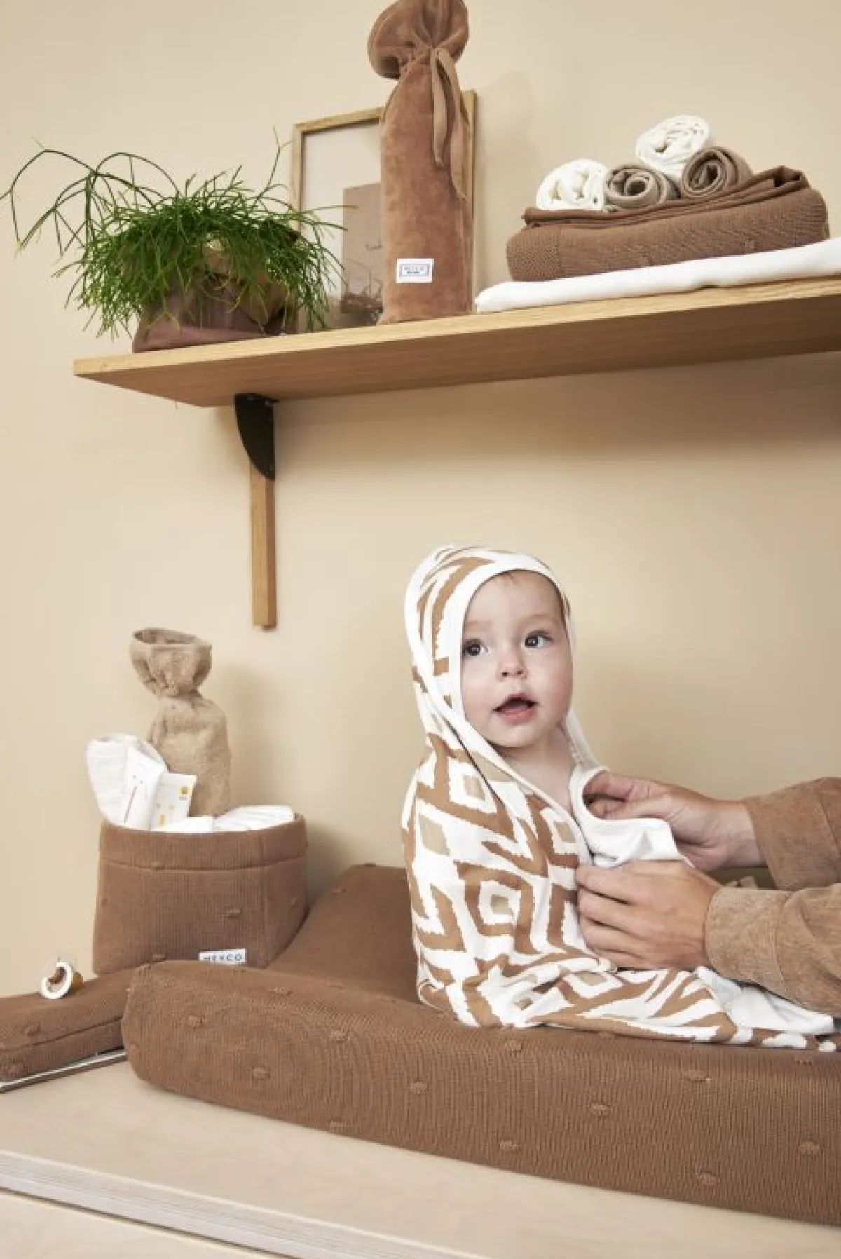 Meyco Waskussenhoezen|Bedtextiel * Aankleedkussenhoes Mini Knots Toffee Bruin