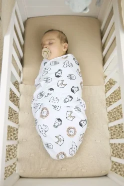 Meyco Inbakerdoeken|Bedtextiel * SwaddleMe Inbakerdoek Gevoerd Animal 0-3 mnd Multicolor
