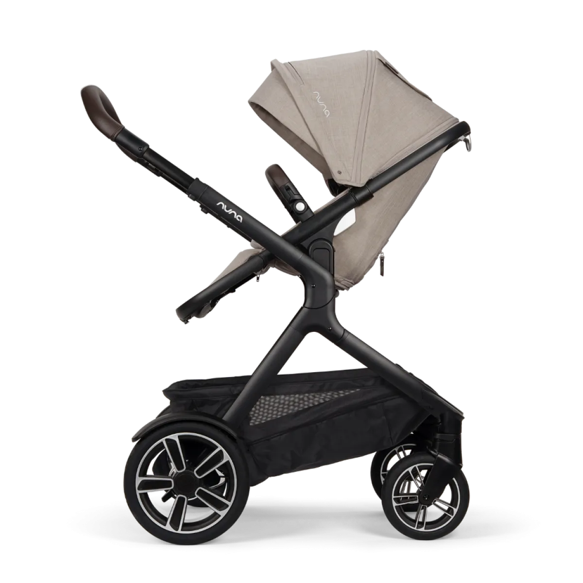 Nuna Combi Kinderwagens * Kinderwagen Demi Next Compleet Chateau inclusief Meerijdplankje Roze