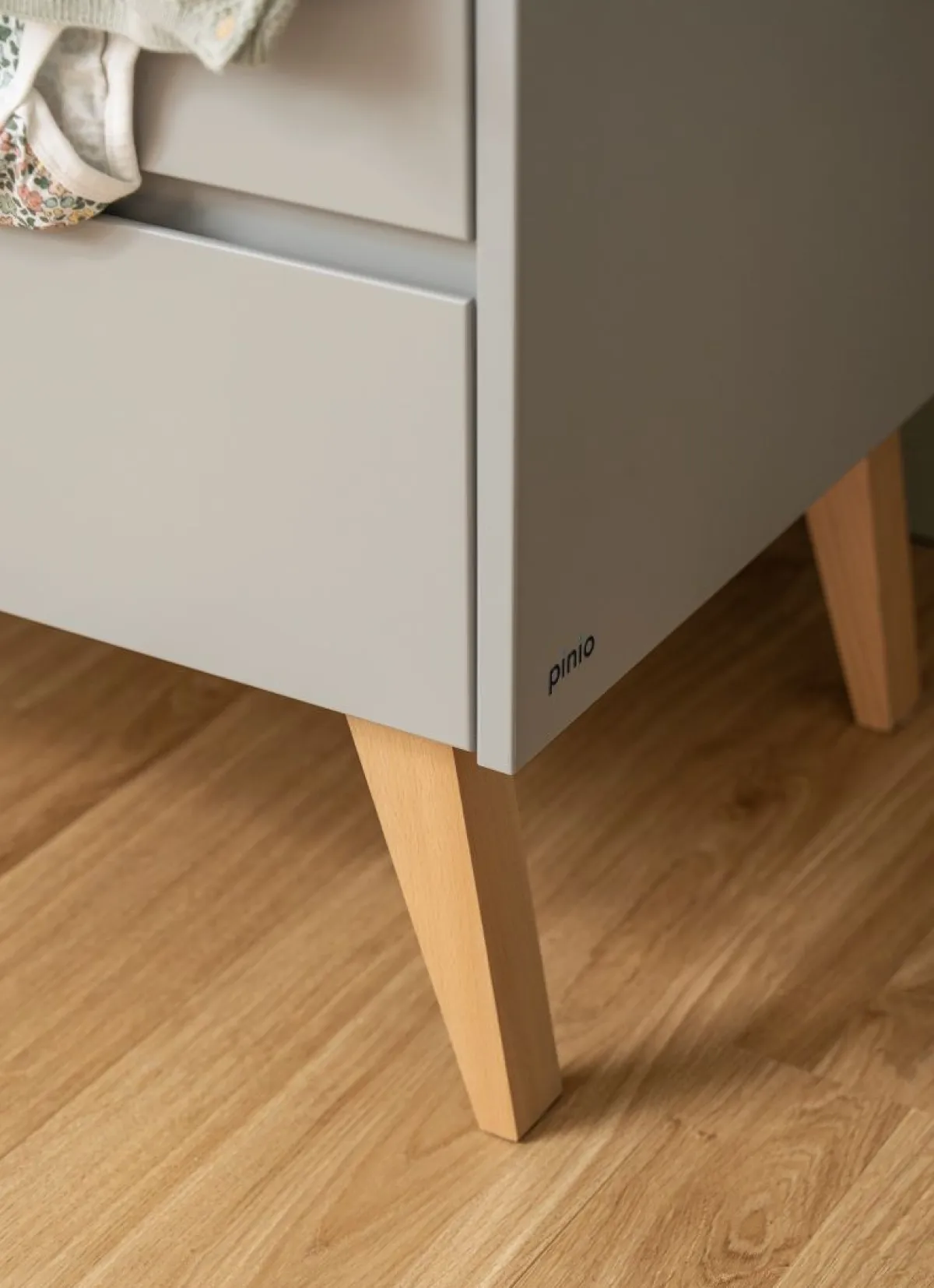 Pinio Commodes * Commode Swing Grijs