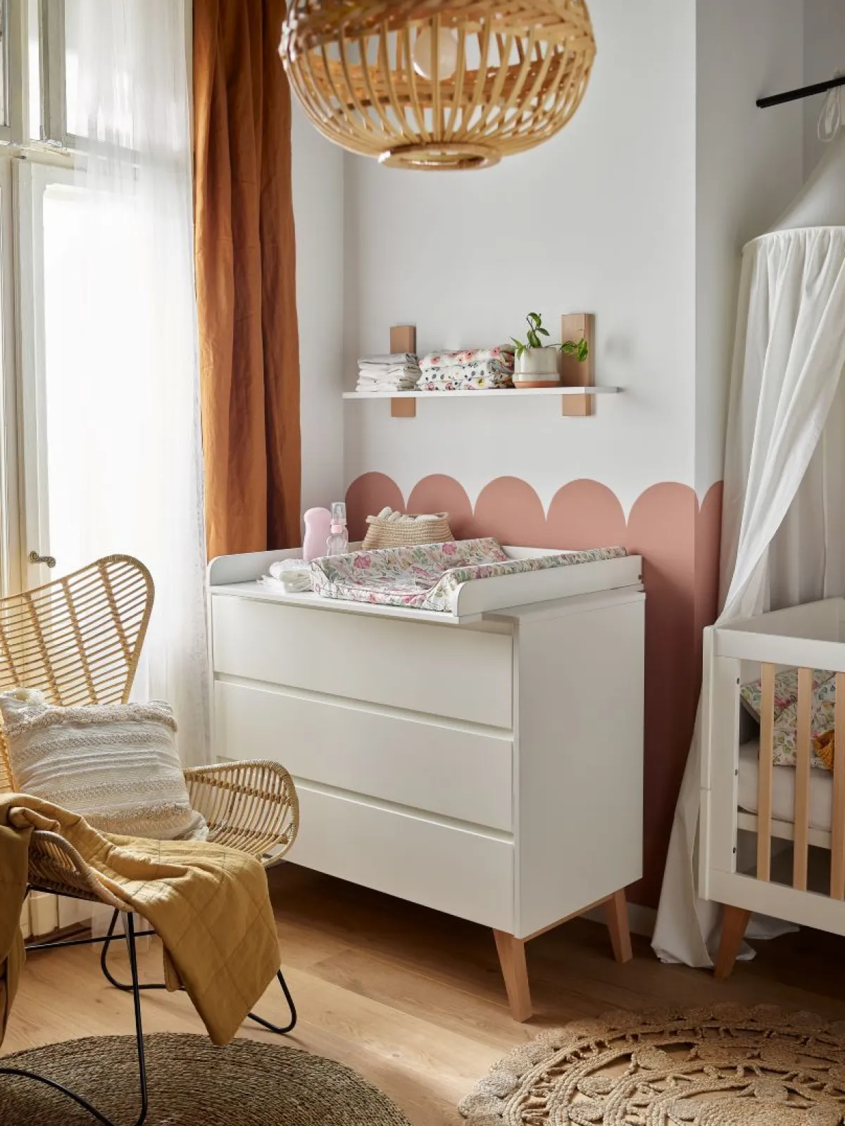 Pinio Commodes * Commode Swing Wit