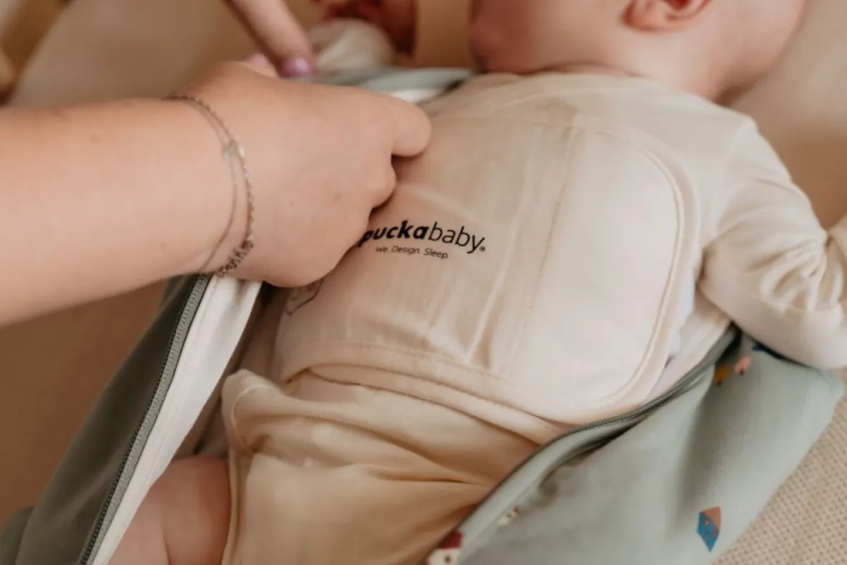 Puckababy Bedtextiel|Slaapzakken * Slaapzak Newborn Tiny Village 0 - 6 mnd Groen