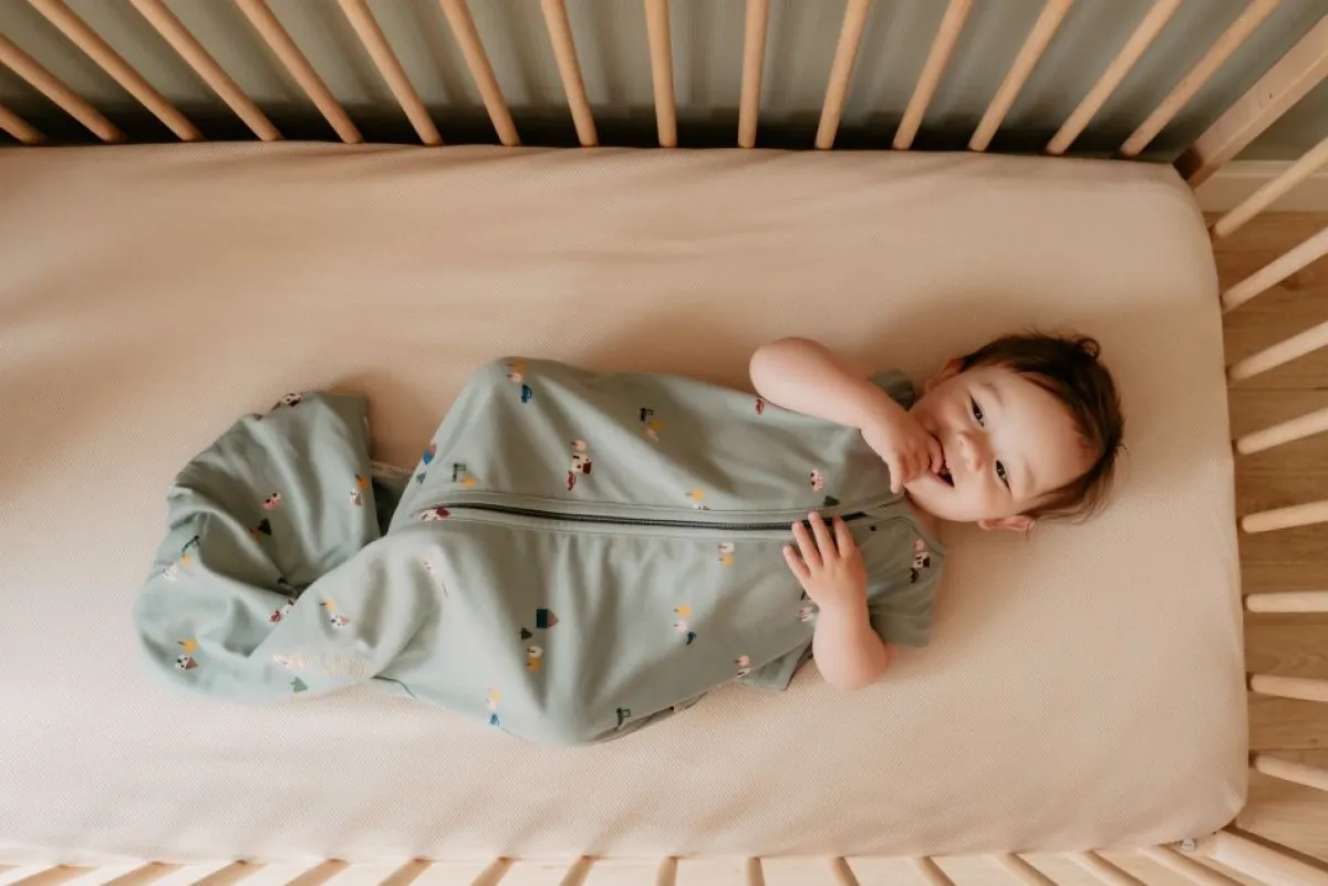 Puckababy Bedtextiel|Slaapzakken * Slaapzak 4 Seizoenen Tiny Village Groen