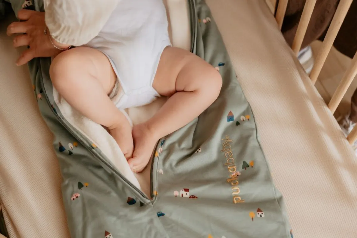 Puckababy Bedtextiel|Slaapzakken * Slaapzak 4 Seizoenen Tiny Village Groen