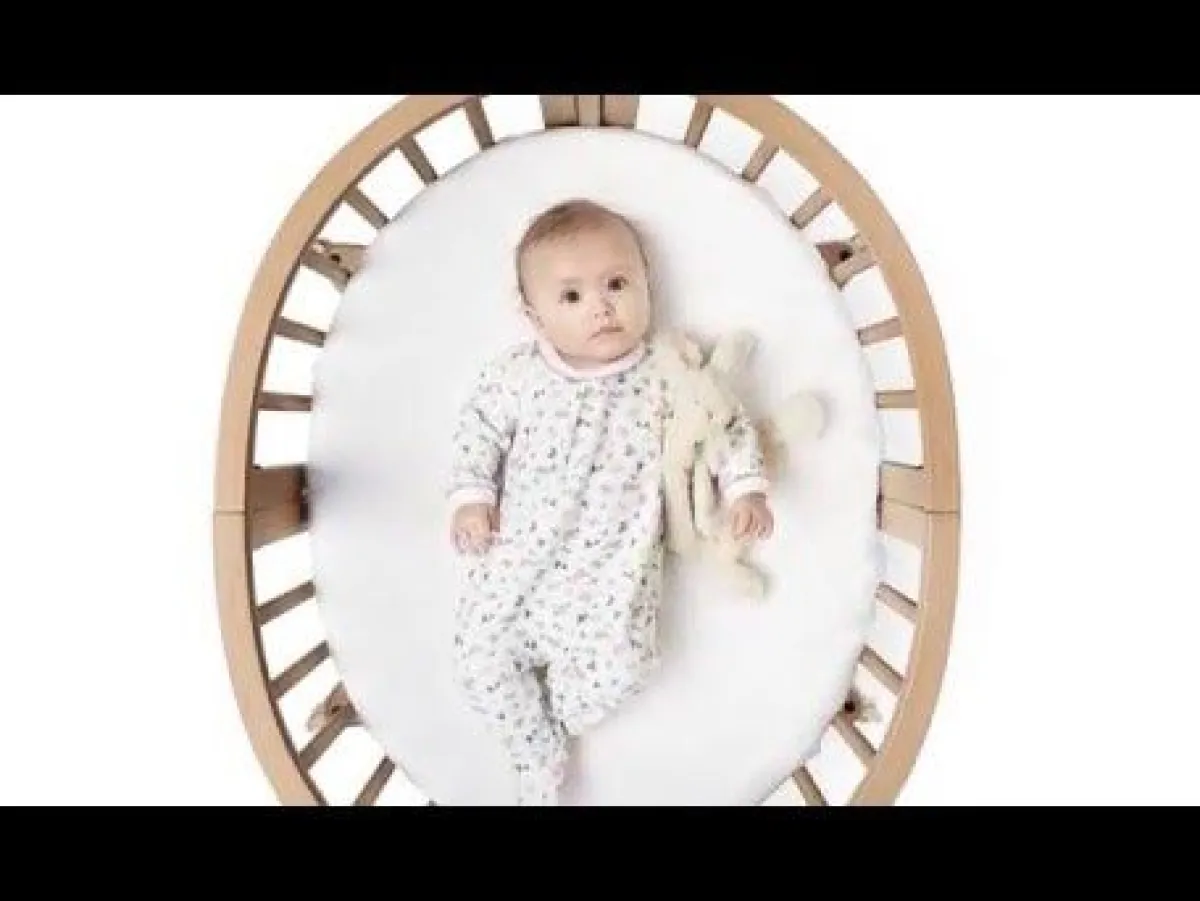 Stokke Wiegen En Co-Sleepers * Sleepi Mini Bed V3 Warm Brown Incl. Mini Matras Bruin