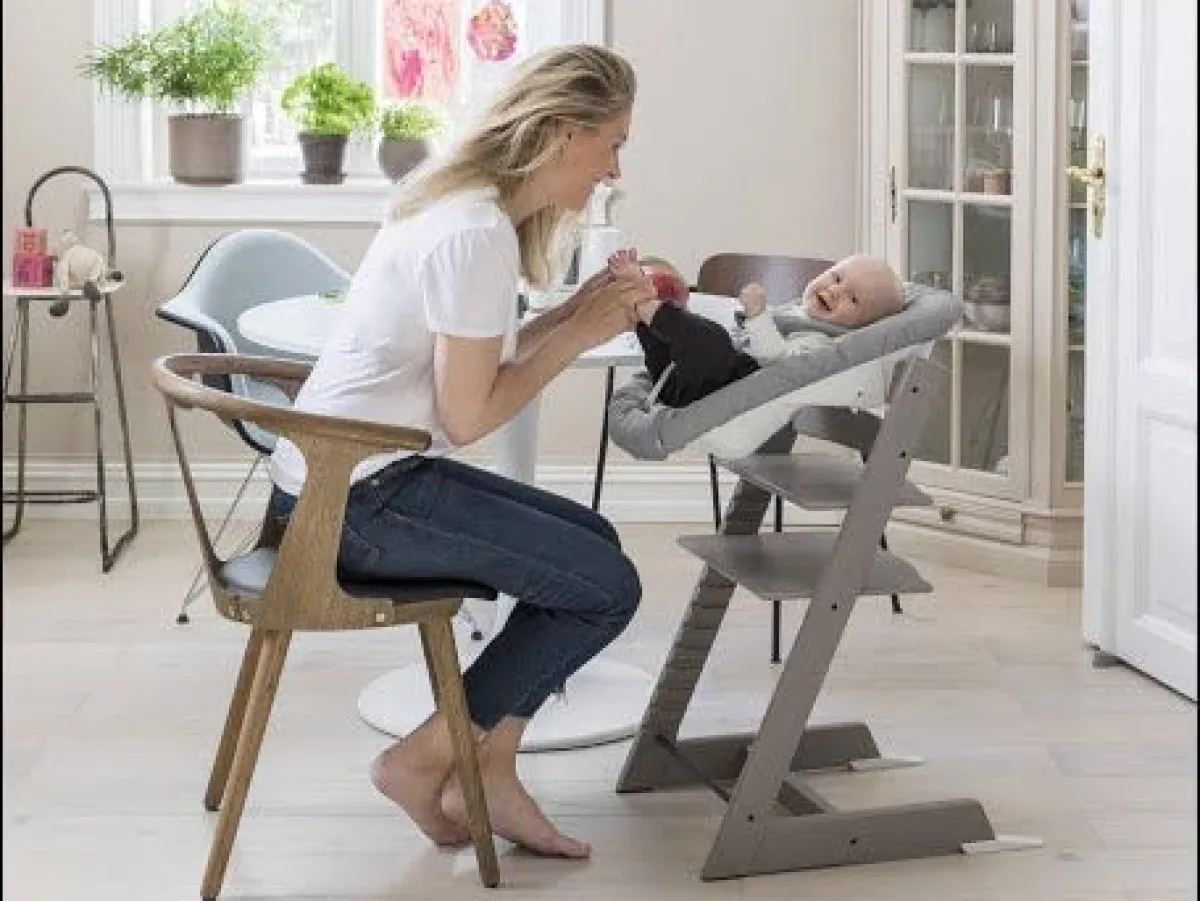 Stokke Meegroeistoelen * Tripp Trapp Stoel Bundel met BabySet² - Storm Grey Grijs
