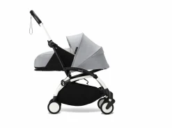 Stokke Combi Kinderwagens|Compacte Kinderwagens * YOYO³ Kinderwagen Compleet met 0+ Newborn Pack Stone – White Frame Grijs