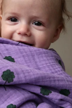 Studio Noos Hydrofiel Luiers * Swaddle Purple Clover 70 x 70 Paars