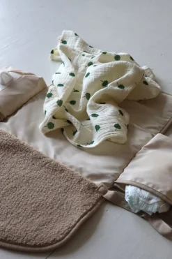 Studio Noos Hydrofiel Luiers * Swaddle White Clover 70 x 70 Wit