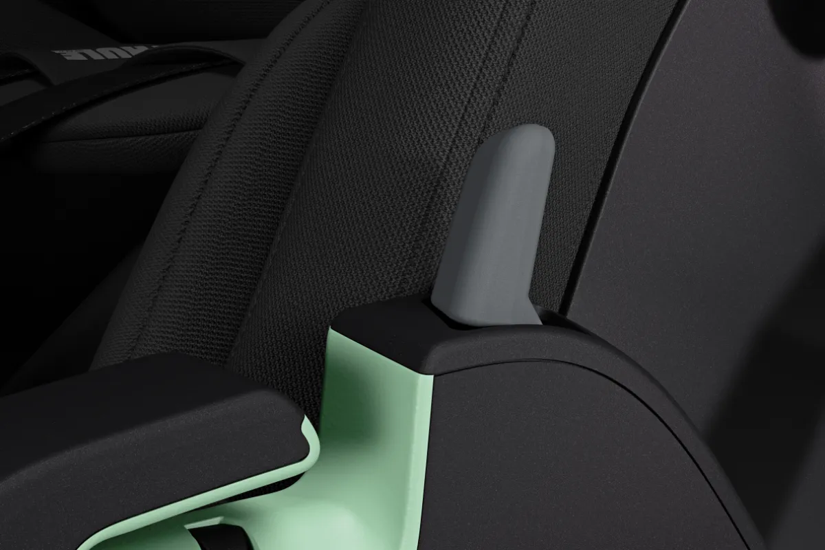 Thule Baby Autostoelen * Autostoel Maple i-Size Black Zwart