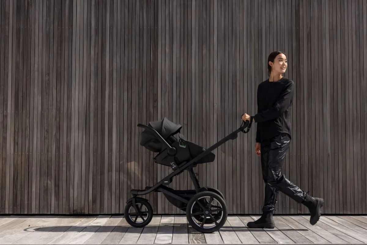 Thule Baby Autostoelen * Autostoel Maple i-Size Black Zwart